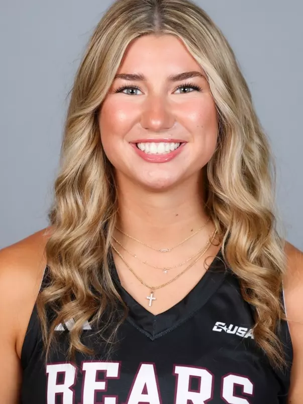 Maddie Schrandt 2025 headshot