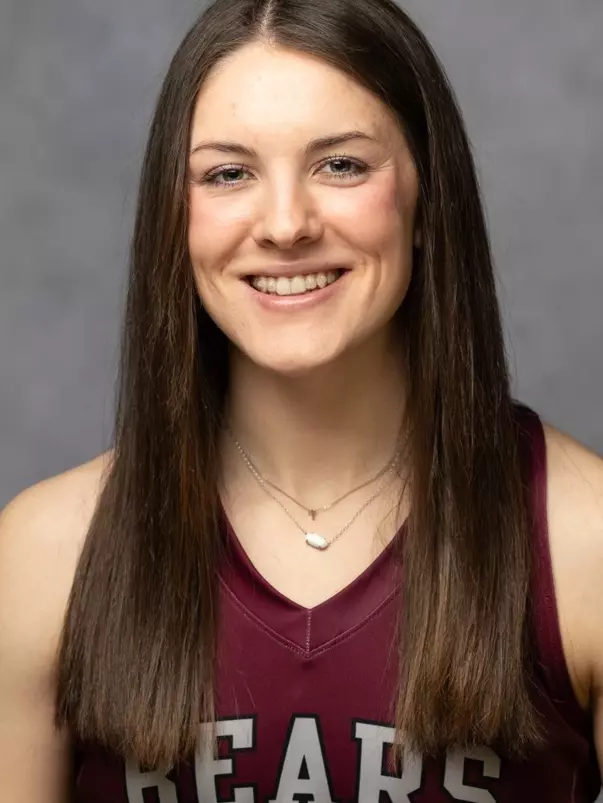 Macy Blackburn Headshot