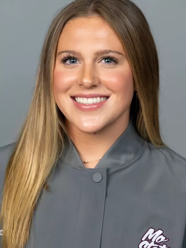 Cameryn Johnson 2024 headshot