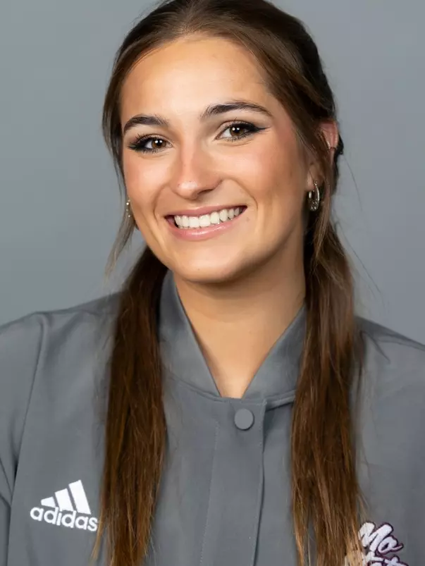 Courtney Stanbury 2024 headshot