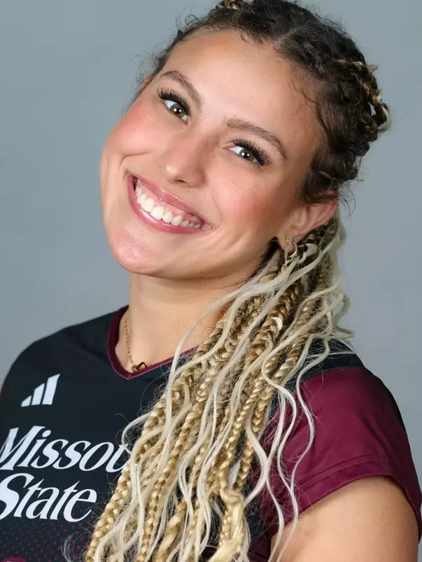 Isabella Bezerra