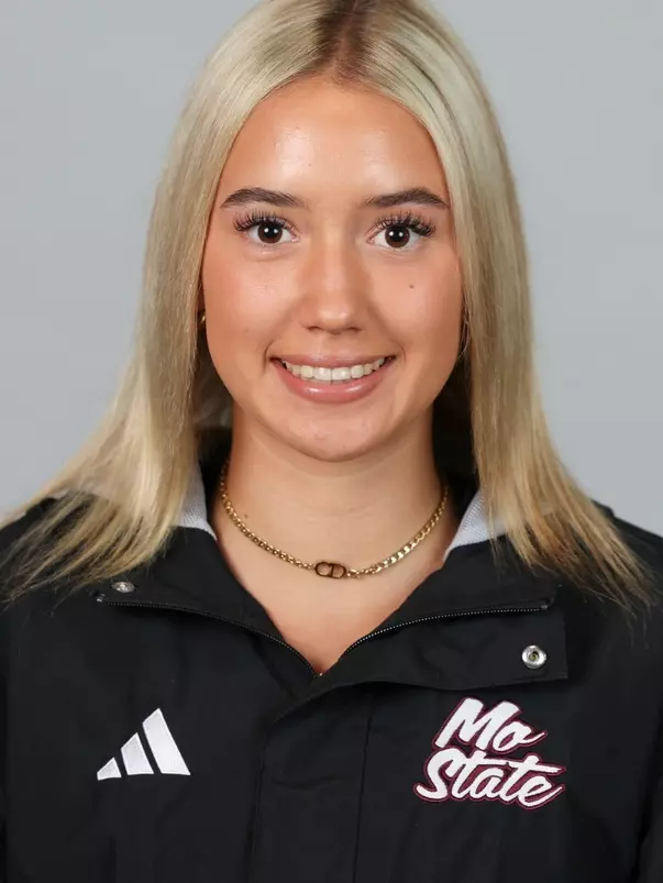 Cross Country portraits on September 15, 2025. Kevin White/Missouri State University