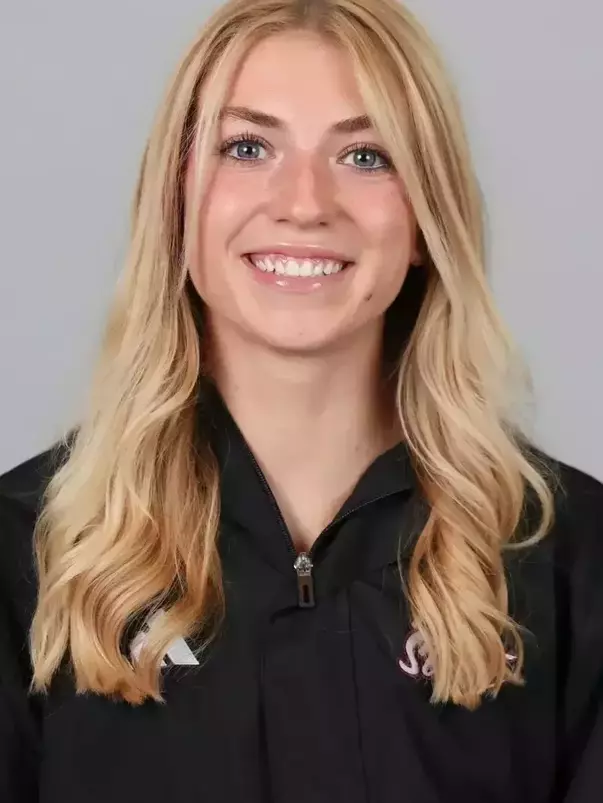 Cross Country portraits on September 15, 2025. Kevin White/Missouri State University
