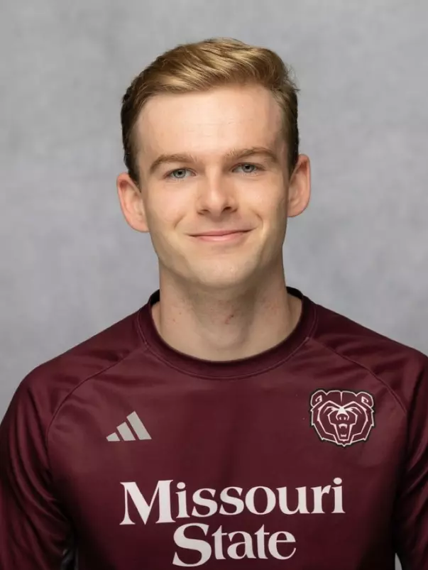 Fionn Mooney Headshot