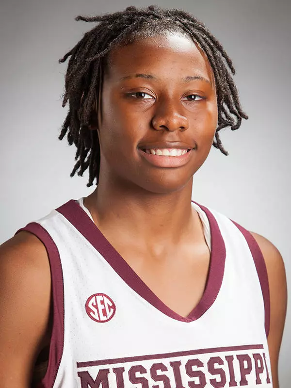 Shamia Robinson