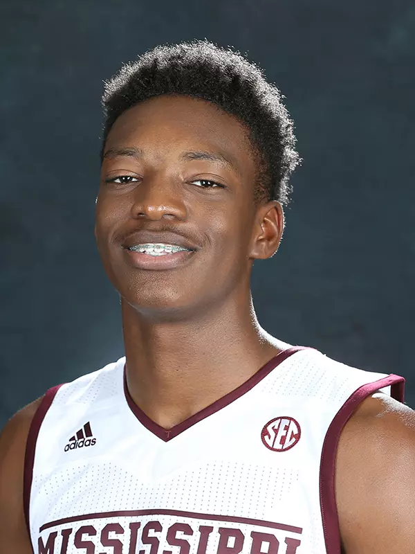 Miles Washington headshot