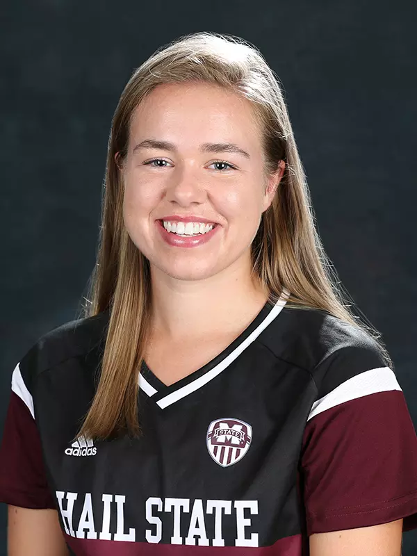 Elva Astthorsdottir headshot