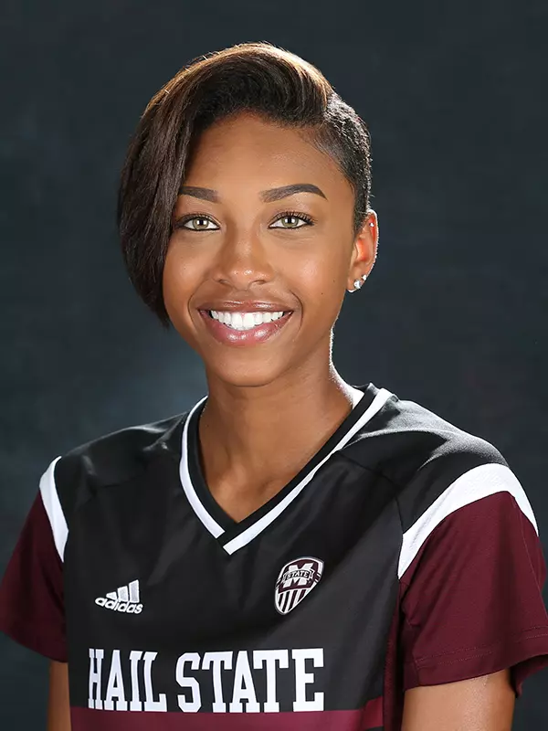 Kennadi Carbin headshot