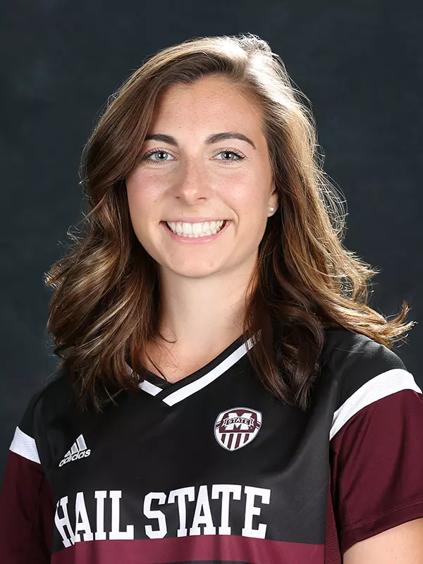 Alexa England headshot