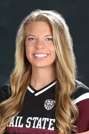 Hannah Smith headshot
