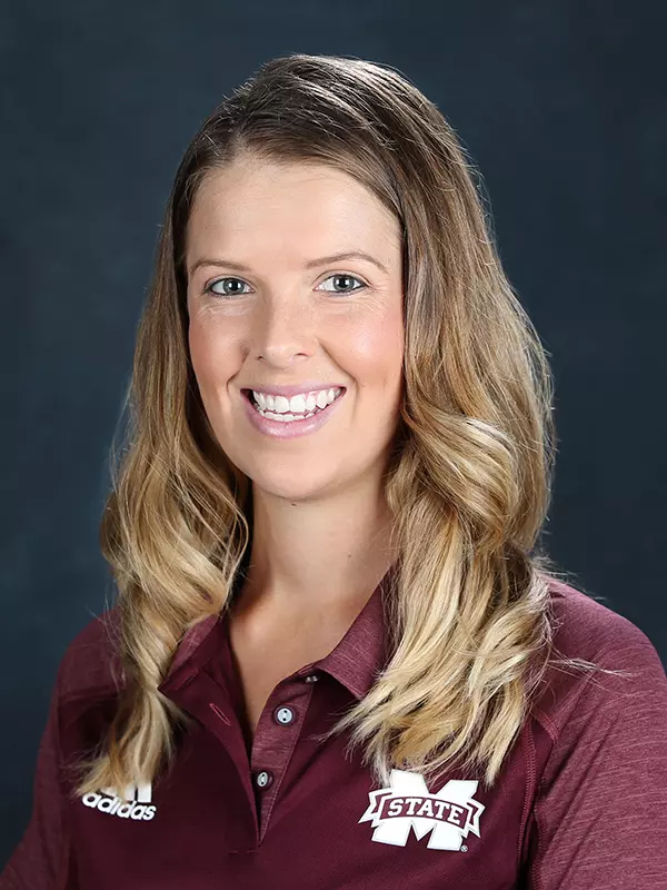 Izel Pieters headshot