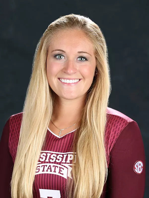 Savannah Cressman headshot