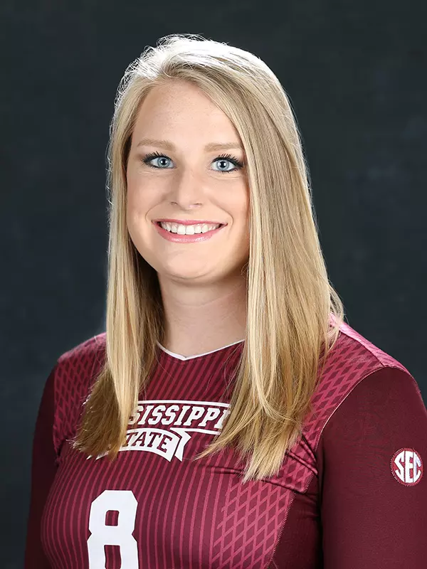 Evie Grace Singleton headshot