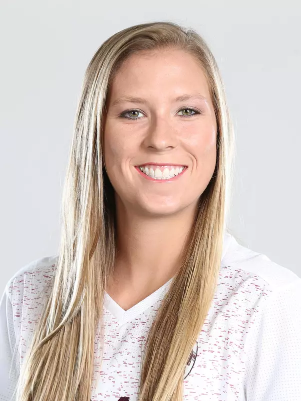 McKenzie Adams headshot