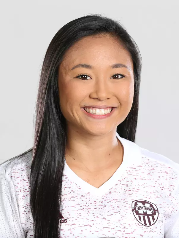 Gracie East Headshot