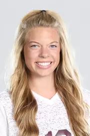Hannah Smith Headshot
