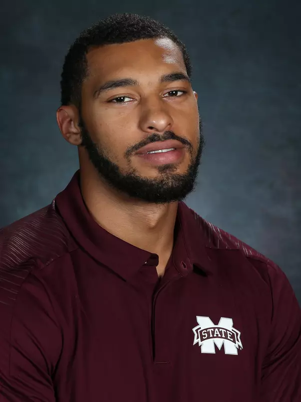 07-10-18 FB HeadshotsMontez SweatPhoto by Kelly Donoho