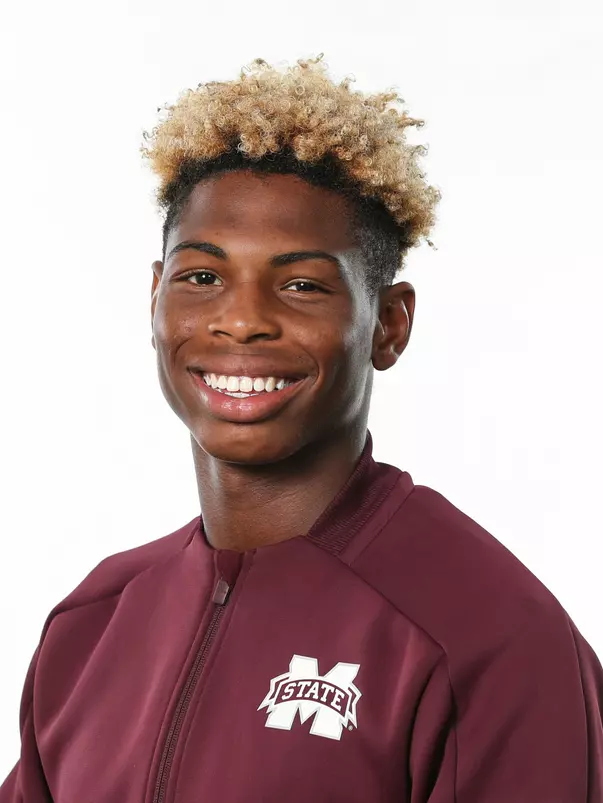 09-20-19 Headshots
Cameron Crump
Photo by Aaron Cornia