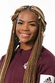 09-20-19 Headshots
Alexis Farley
Photo by Aaron Cornia