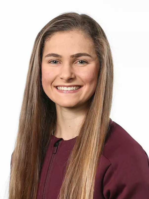 09-20-19 Headshots
Kristy Terp
Photo by Aaron Cornia