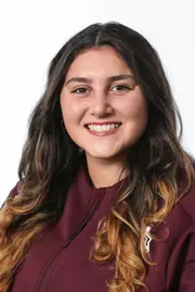 09-20-19 Headshots
Alicia Vivenos
Photo by Aaron Cornia