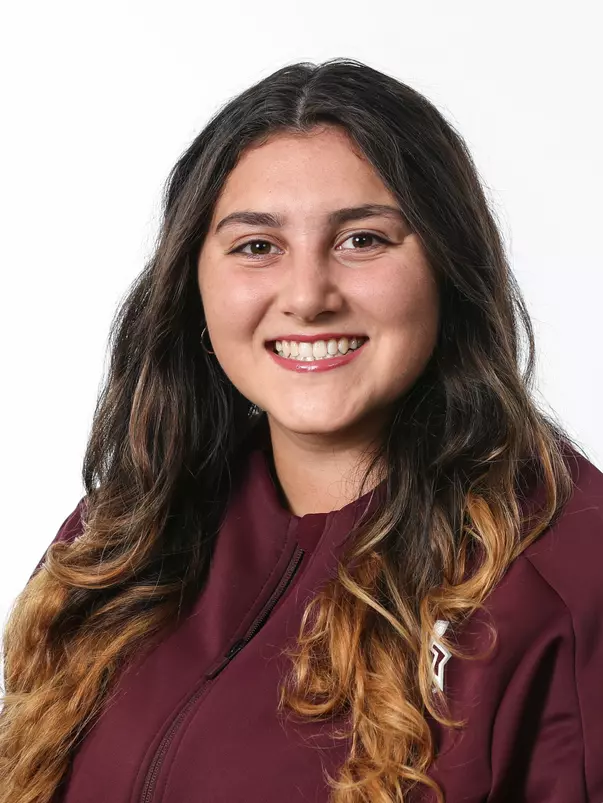 09-20-19 Headshots
Alicia Vivenos
Photo by Aaron Cornia