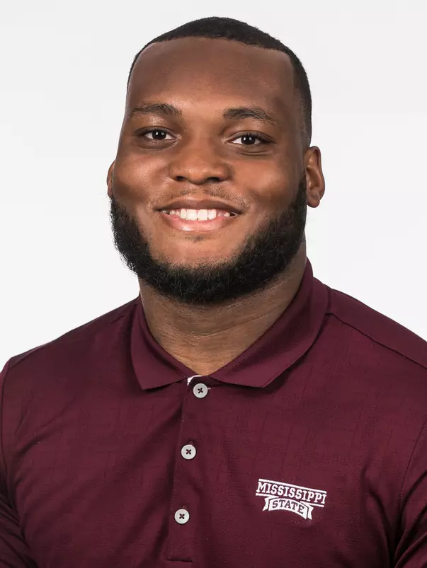 Leo Lewis 2019 Head Shot