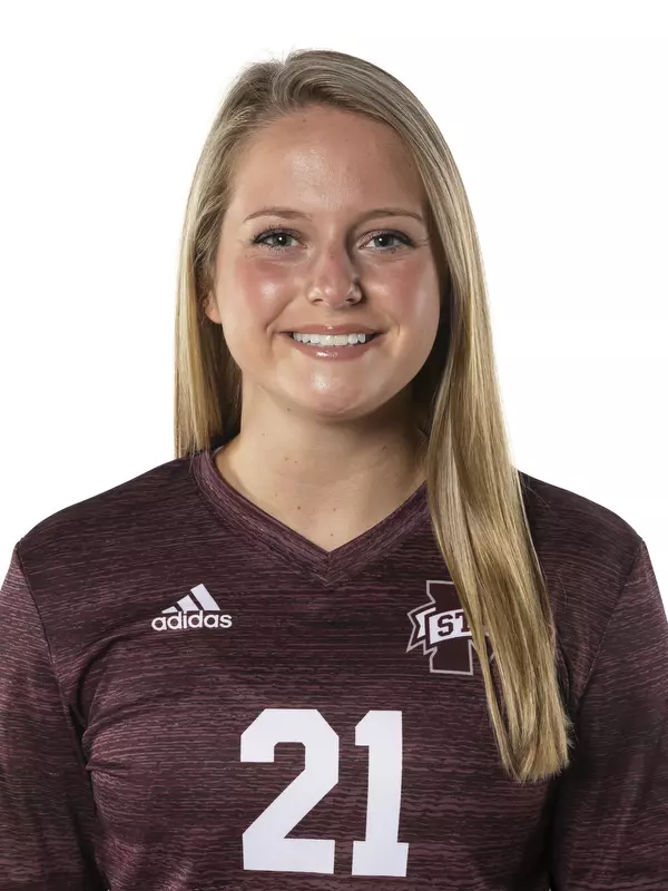 STARKVILLE, MS - July 25, 2021 - Mississippi State Setter/Defensive Specialist Katie Culumovic (#21) headshot during 2021 Volleyball Production Day at the Palmeiro Center at Mississippi State University in Starkville, MS. Photo By Austin Perryman