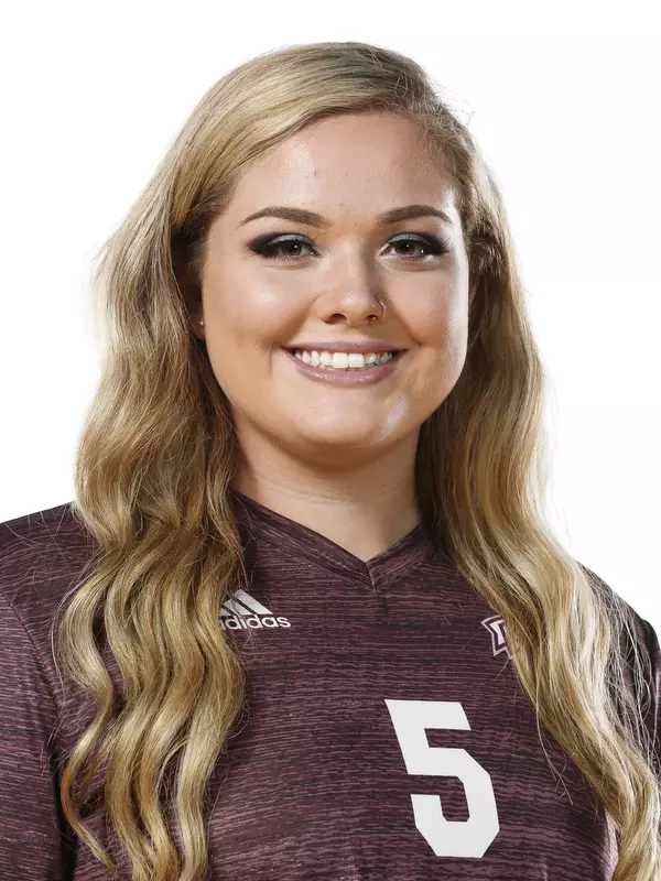 STARKVILLE, MS - JULY 08, 2019 - Mississippi State Right Setter Brooklyn Lochner (#5) headshot in Starkville, MS. Photo By Aaron Cornia
