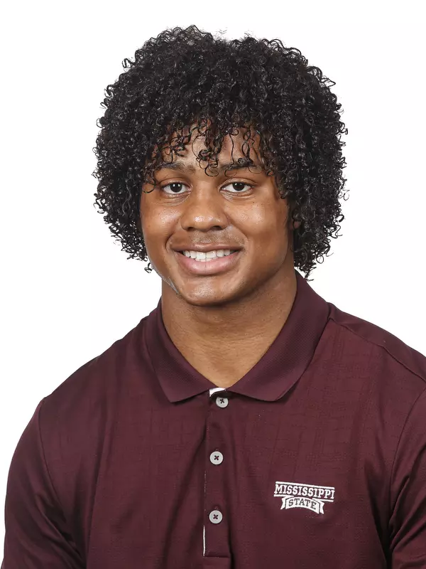 STARKVILLE, MS - June 19, 2019 - Mississippi State Defensive Back Londyn Craft (#28) headshot taken at Mississippi State University in Starkville, MS. Photo By Aaron Cornia