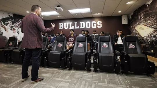 Ringing In A New Era Of Bulldog Basketball