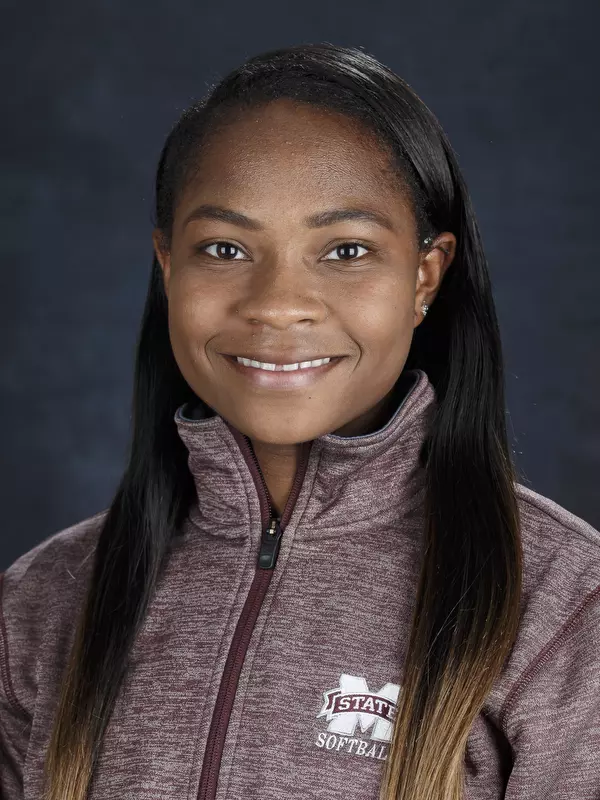 STARKVILLE, MS - September 28, 2016 - Mississippi State Utility Bevia Robinson (#00) headshot taken at the Shira Complex at Mississippi State University in Starkville, MS. Photo By Kelly Price