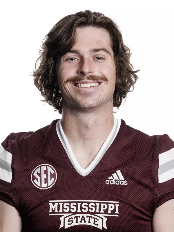 STARKVILLE, MS - 2022.02.02 - Headshot