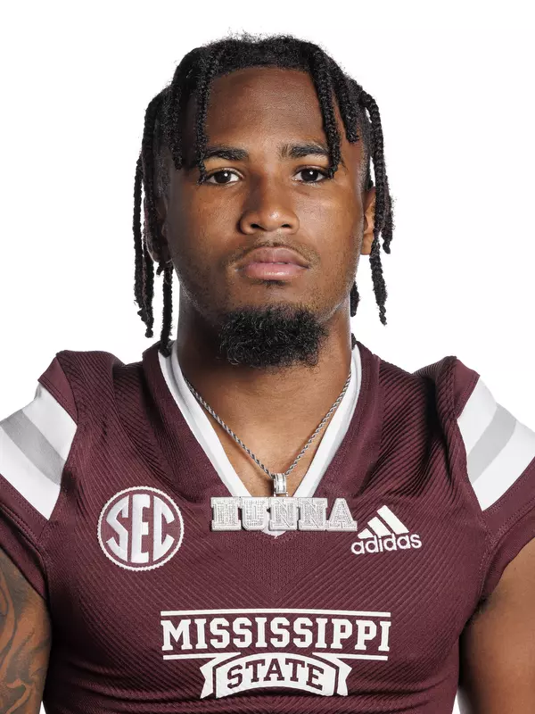 STARKVILLE, MS - May 31, 2022 - Mississippi State Defensive Back Hunter Washington headshot taken at the Leo Seal Jr. Football Complex at Mississippi State University in Starkville, MS. Photo By Austin Perryman