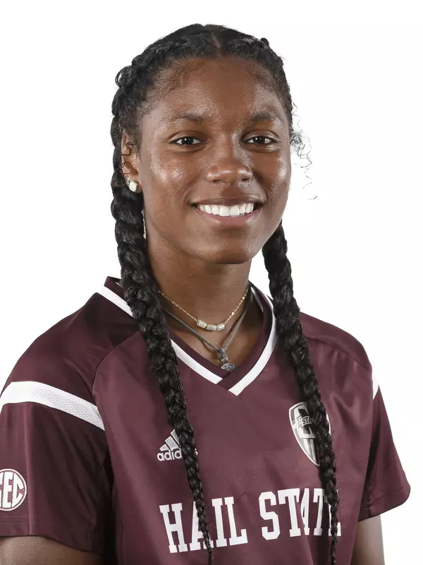 STARKVILLE, MS - July 20, 2018 - Mississippi State Forward Hailey Farrington-Bentil (#27) headshot taken at Mississippi State University in Starkville, MS.
Photo By Kelly Donoho