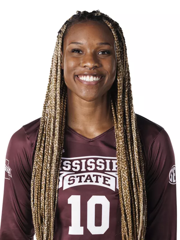 STARKVILLE, MS - July 24, 2022 - Mississippi State Opposite Hitter Francesca McBride (#10) headshot taken during the 2022 Volleyball Production Day at the Shira Complex at Mississippi State University in Starkville, MS. Photo By Mike Mattina