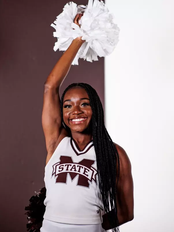 Spirit Headshots 2022-23 - T. Bridges