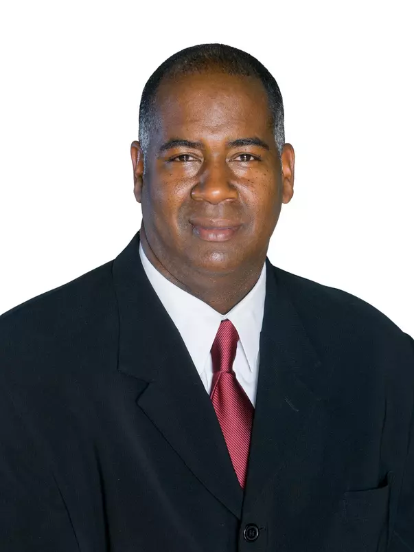 Men's Basketball - George Brooks