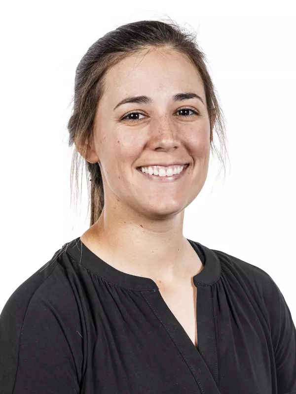 STARKVILLE, MS - October 17, 2023 - Jamie Desporte headshot taken at the Holliman Athletic Center at Mississippi State University in Starkville, MS. Photo By Mike Mattina