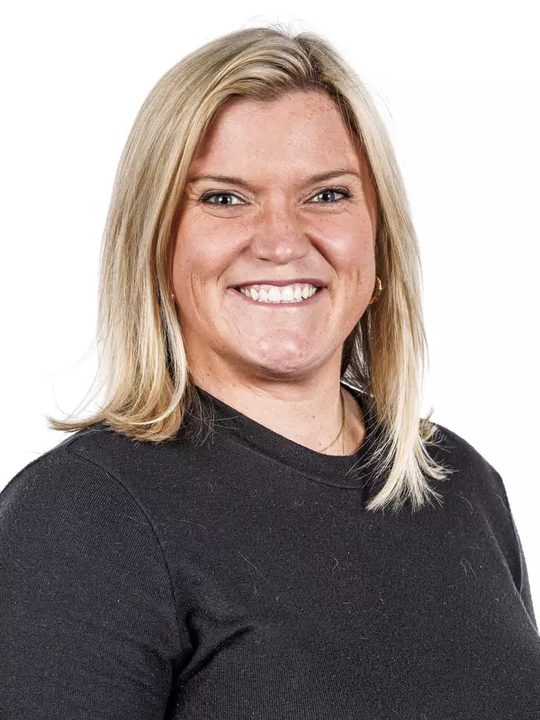 STARKVILLE, MS - October 17, 2023 - Tiffany Fettinger headshot taken at the Holliman Athletic Center at Mississippi State University in Starkville, MS. Photo By Mike Mattina