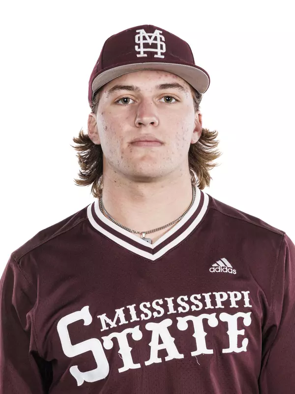 STARKVILLE, MS - November 16, 2023 - Mississippi State Catcher Ross Highfill (#22) during 2023-2024 Baseball Production Day at Dudy Noble Field at Polk-Dement Stadium in Starkville, MS. Photo By Jaden Powell