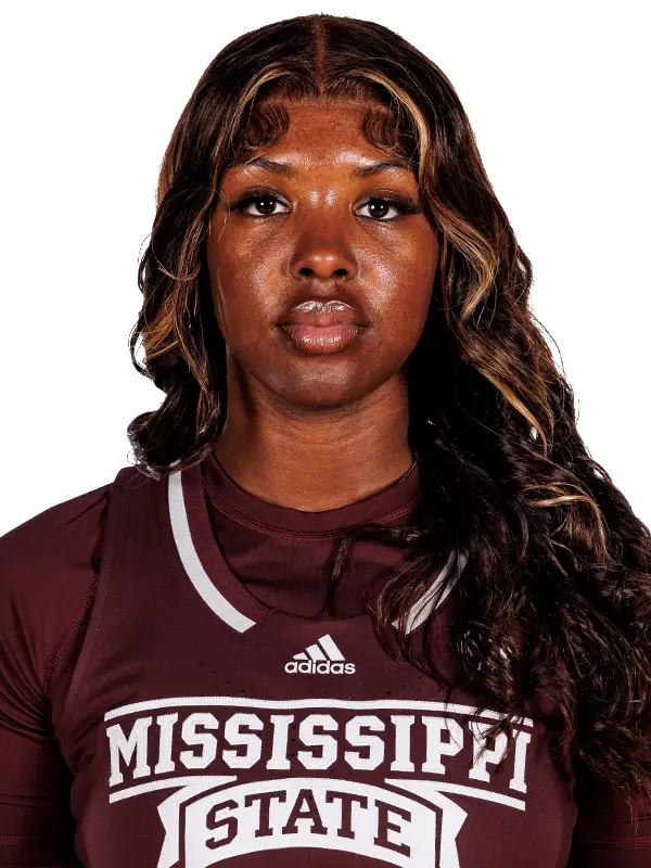 Women's Basketball 2023-24 - Debreasha Powe Headshot