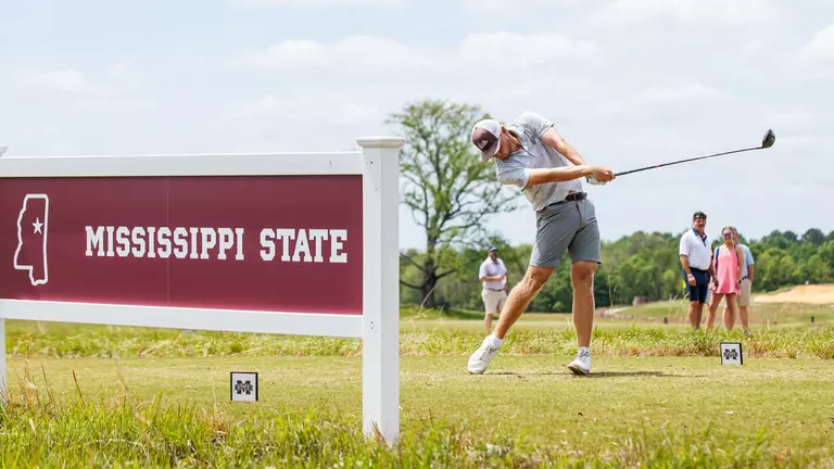 Six Bulldogs Named GCAA Cobalt All-America Scholars