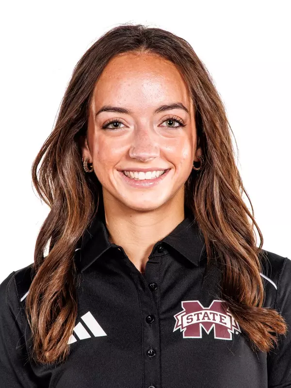 Kaitlyn Burge Head Shot