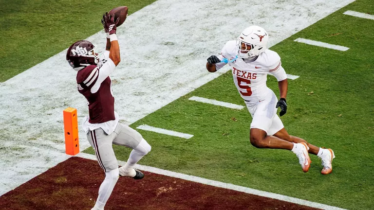 Brenen Thompson Selected as Conerly Trophy Nominee