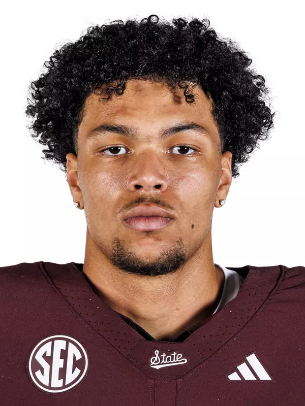 STARKVILLE, MS - July 21, 2025 - Mississippi State Tight End Cameron Ball (#10)  during 2025-2026 Football Production Day at the Holliman Athletic Center at Mississippi State University in Starkville, MS. Photo By Mike Mattina