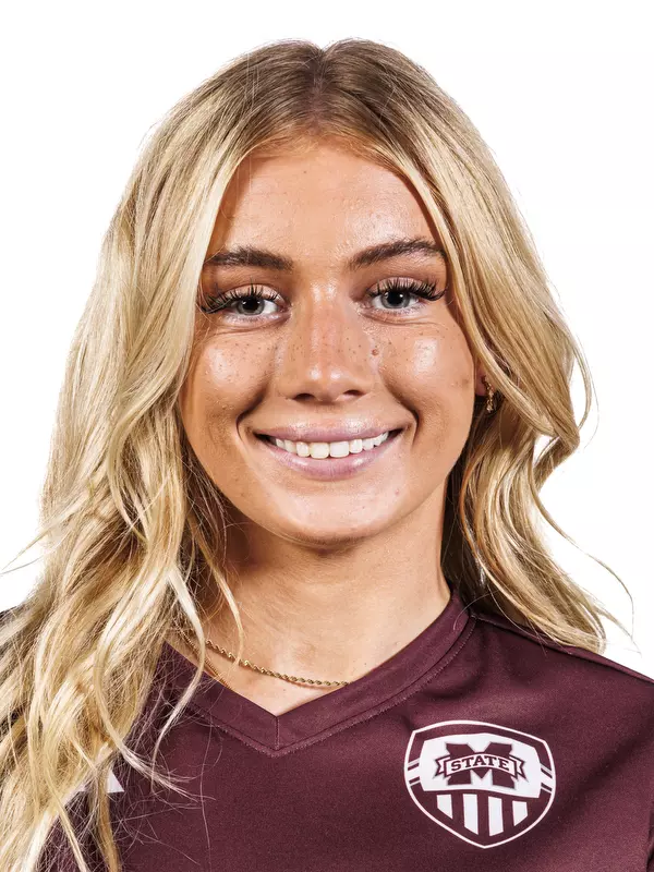 STARKVILLE, MS - July 24, 2025 - Mississippi State Midfielder Alivia Buxton (#10) during 2025-2026 Soccer Production Day at the Holliman Athletic Center at Mississippi State University in Starkville, MS. Photo By Mike Mattina