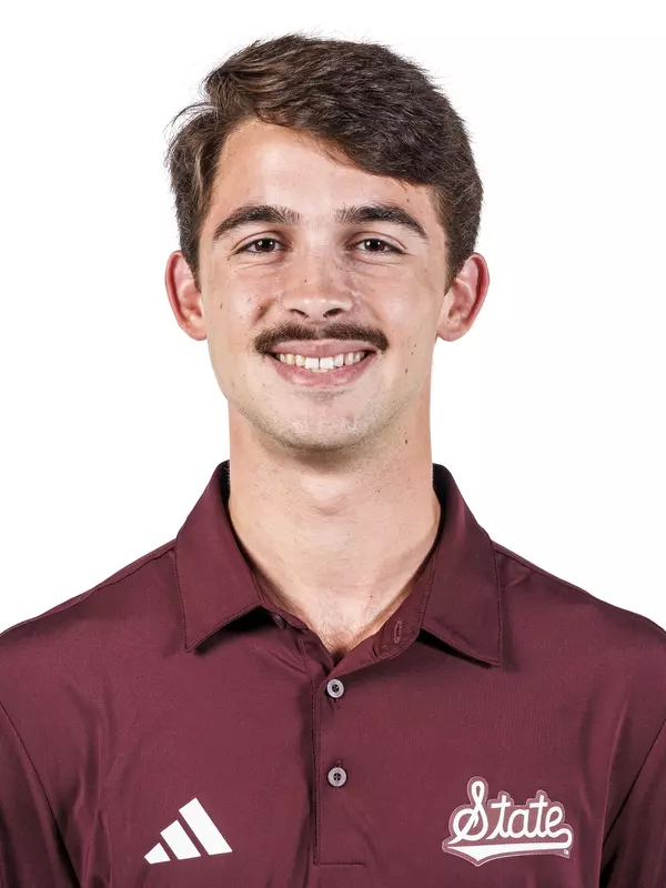 STARKVILLE, MS - August 19, 2025 - Mississippi State Middle Distance Runner Curt Carman headshot taken at the Holliman Athletic Center at Mississippi State University in Starkville, MS. Photo By Mike Mattina