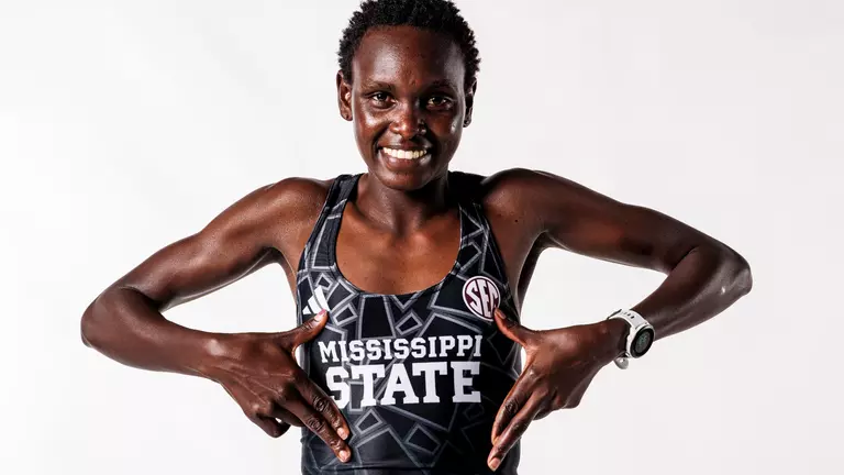 Program Record Falls At Southern Showcase