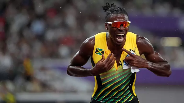 Anderson Breaks Jamaican National Record In Semifinals